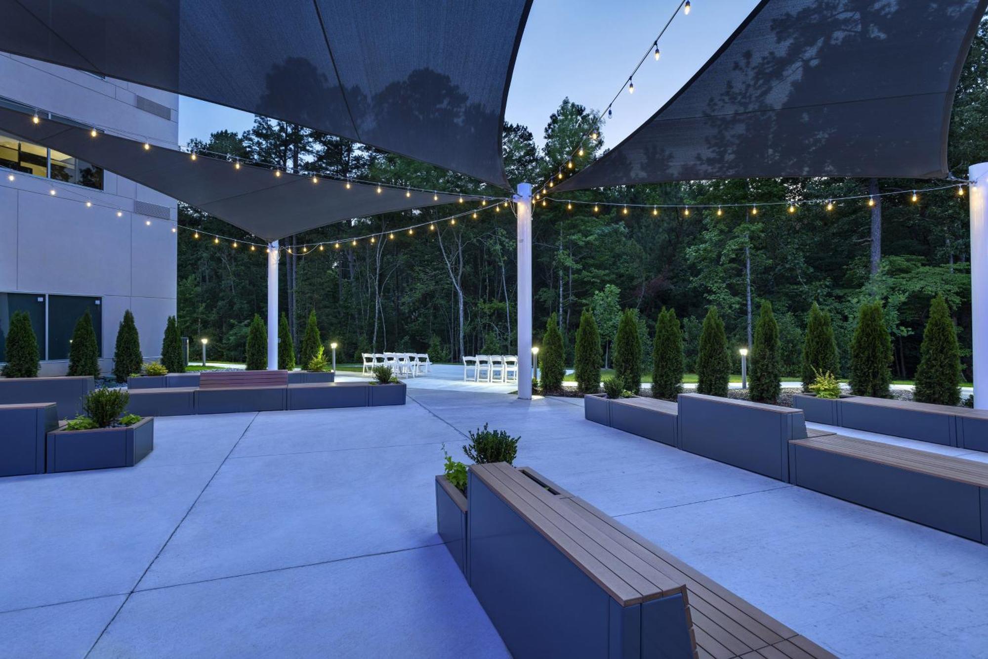 Aloft Little Rock West Hotel Exterior foto